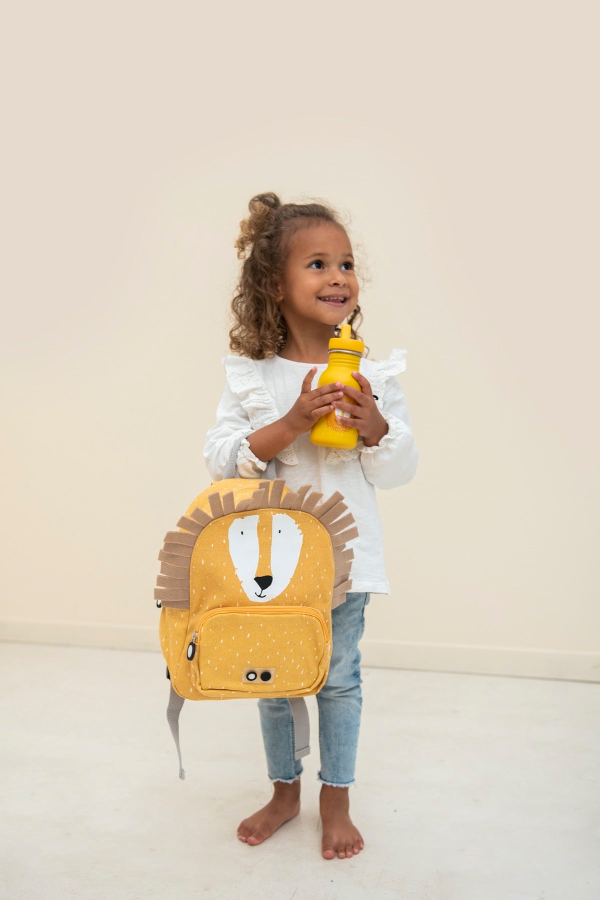 Mochilas e garrafas