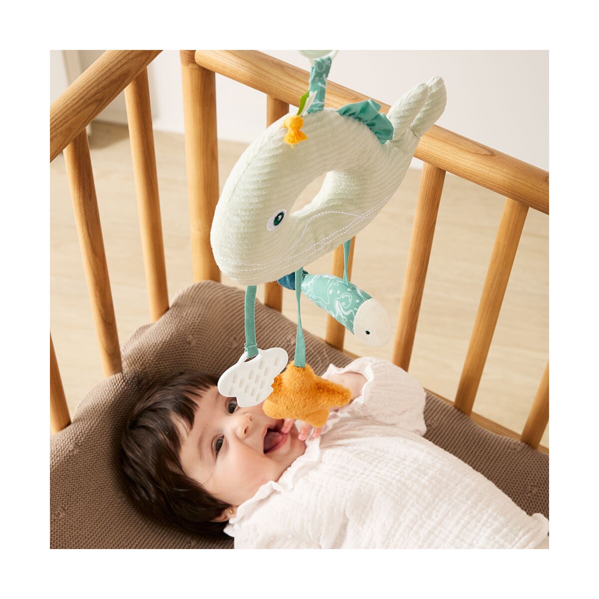 Brinquedo de Berço – Atividades Sensoriais com Mordedor | Miniland