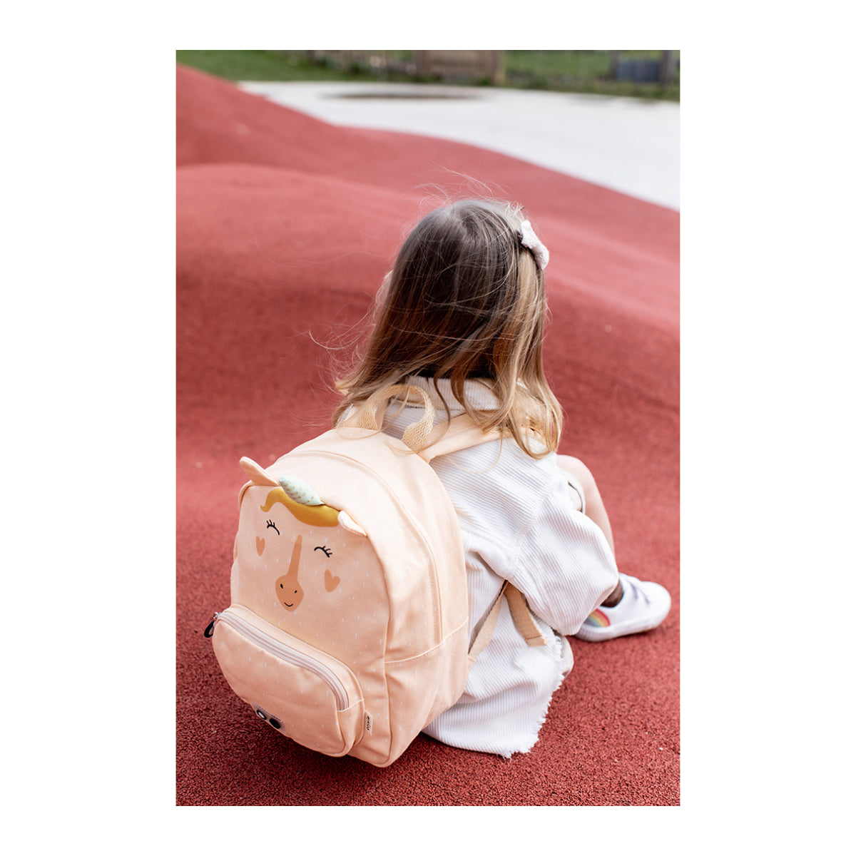 Conjunto Sra.Unicórnio: Mochila + Garrafa