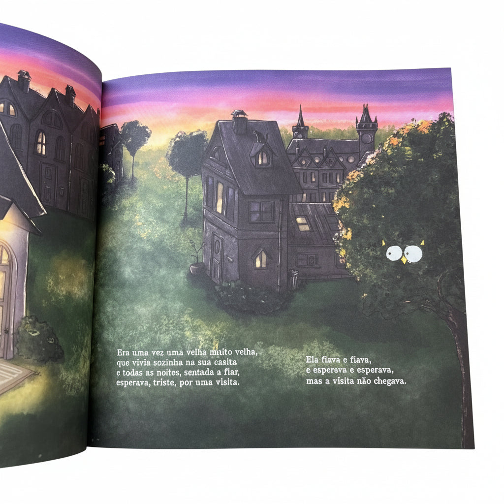 Interior do Livro infantil que explora sequências e vocabulário "A estranha visita"