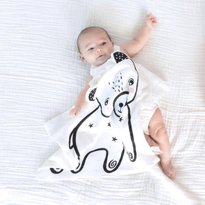 bebé a dormir com cobertor 100% algodão orgânico com desenho de urso para Bebé da Wee Gallery