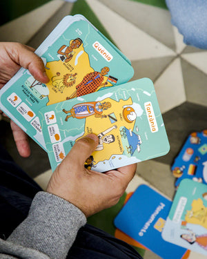  jogo sobre paises do mundo "vamos jogar aos paises" da marca The happy gang